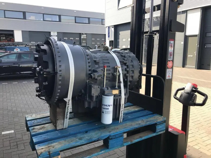 Volvo Versnellingsbak PT2116 22416 - Gearbox for Articulated dumper: picture 2 Volvo Versnellingsbak PT2116 22416 - Gearbox for Articulated dumper: picture 2