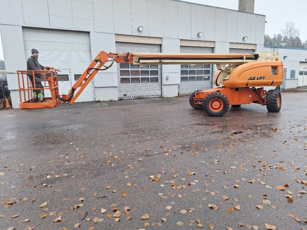 JLG 660 SJ 4x4x4  - Articulated boom: picture 3 JLG 660 SJ 4x4x4  - Articulated boom: picture 3