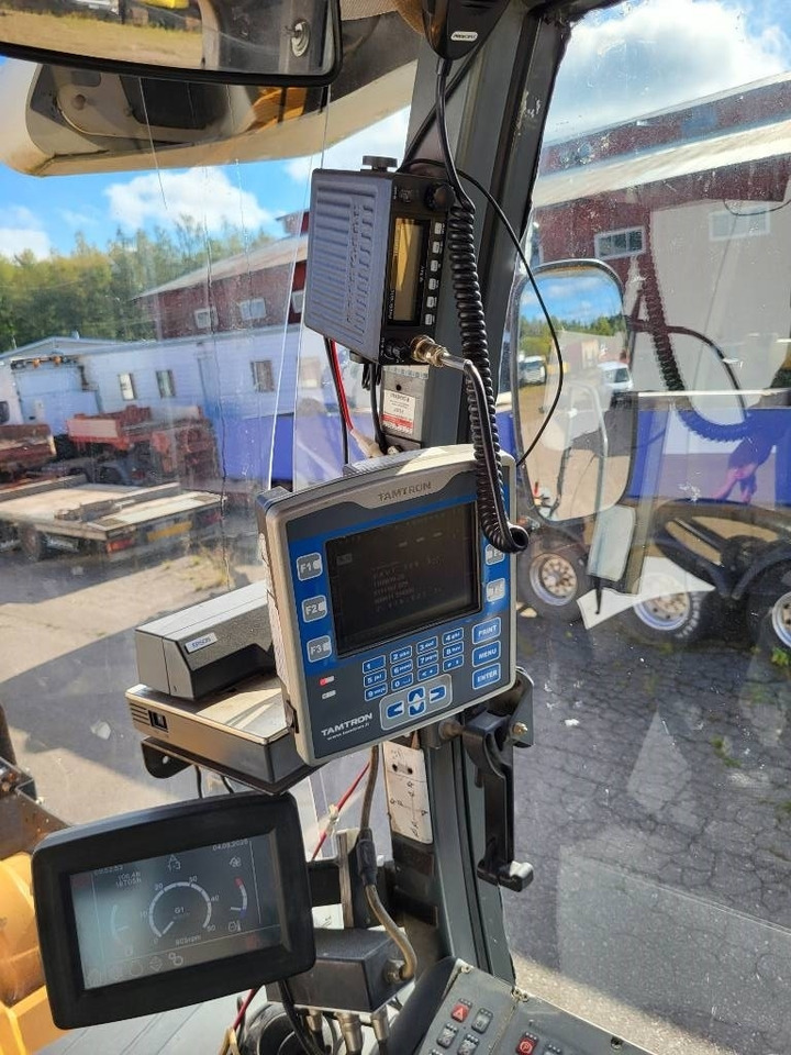 Leasing of Liebherr L 586 2Plus2  Liebherr L 586 2Plus2: picture 19