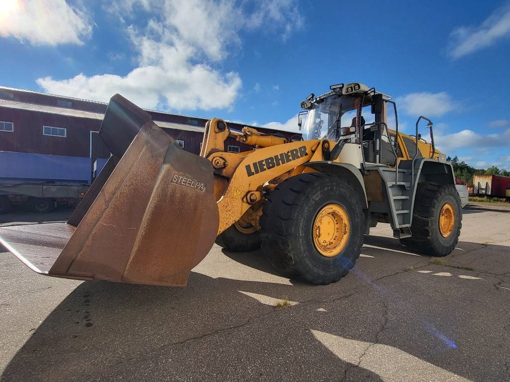 Leasing of Liebherr L 586 2Plus2  Liebherr L 586 2Plus2: picture 8