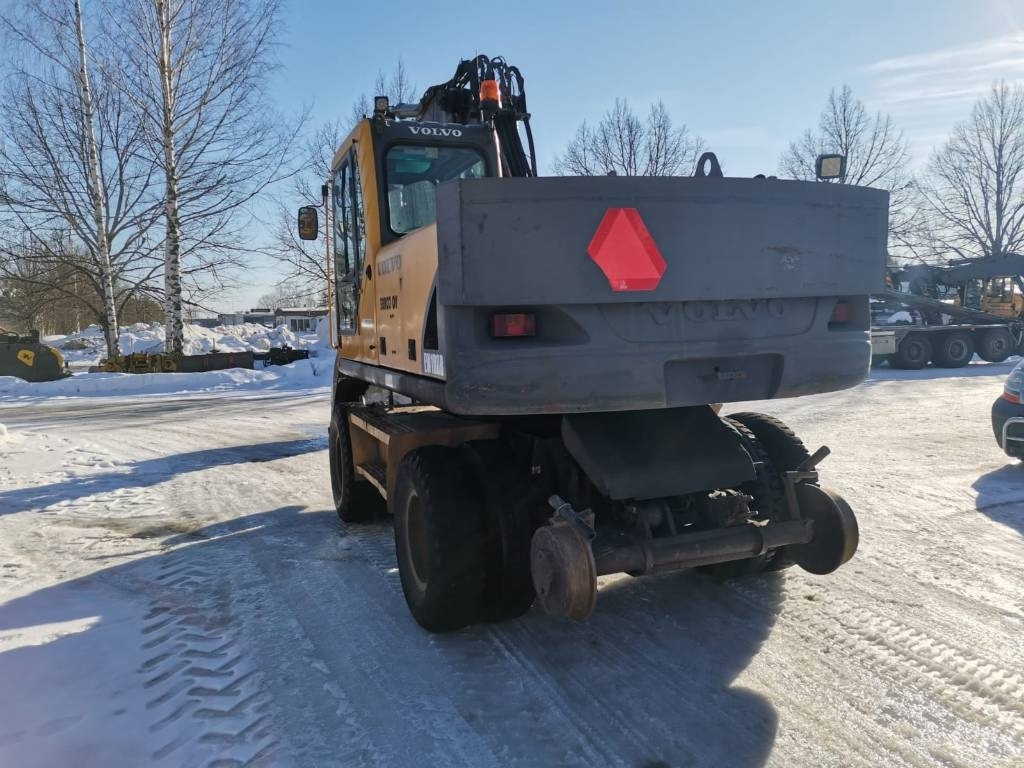 Wheel excavator Volvo EW 180 B: picture 6 Wheel excavator Volvo EW 180 B: picture 6