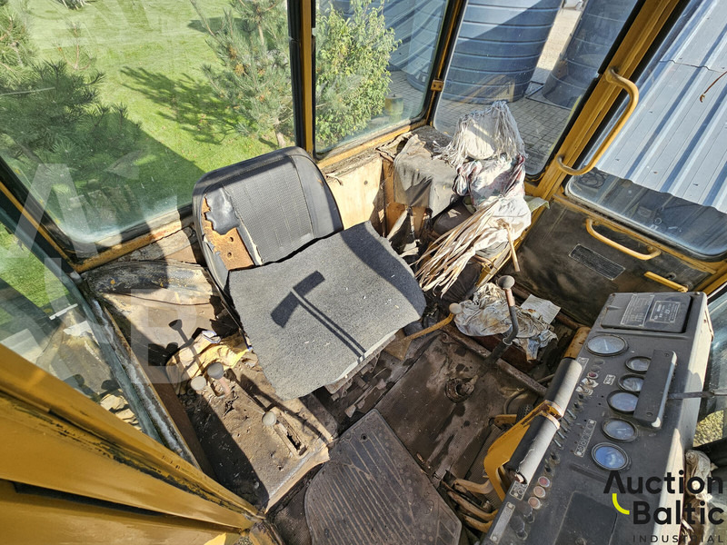 Bulldozer DT-75: picture 6 Bulldozer DT-75: picture 6