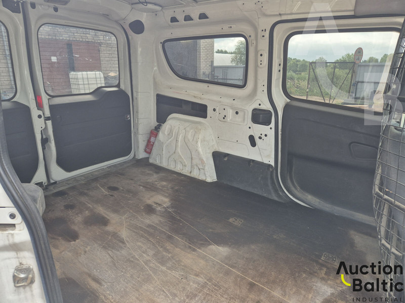 Small van Fiat Doblò: picture 13 Small van Fiat Doblò: picture 13