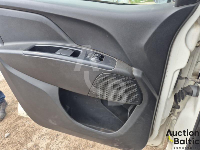 Small van Fiat Doblò: picture 10 Small van Fiat Doblò: picture 10