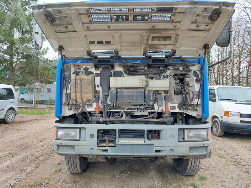 Iveco 180E18 - Dropside/ Flatbed truck, Crane truck: picture 5 Iveco 180E18 - Dropside/ Flatbed truck, Crane truck: picture 5