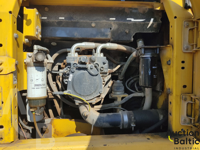 Crawler excavator Komatsu PC190LC-8: picture 13