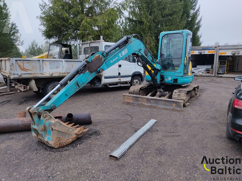 Kubota KX155-3 - Mini excavator: picture 1 Kubota KX155-3 - Mini excavator: picture 1