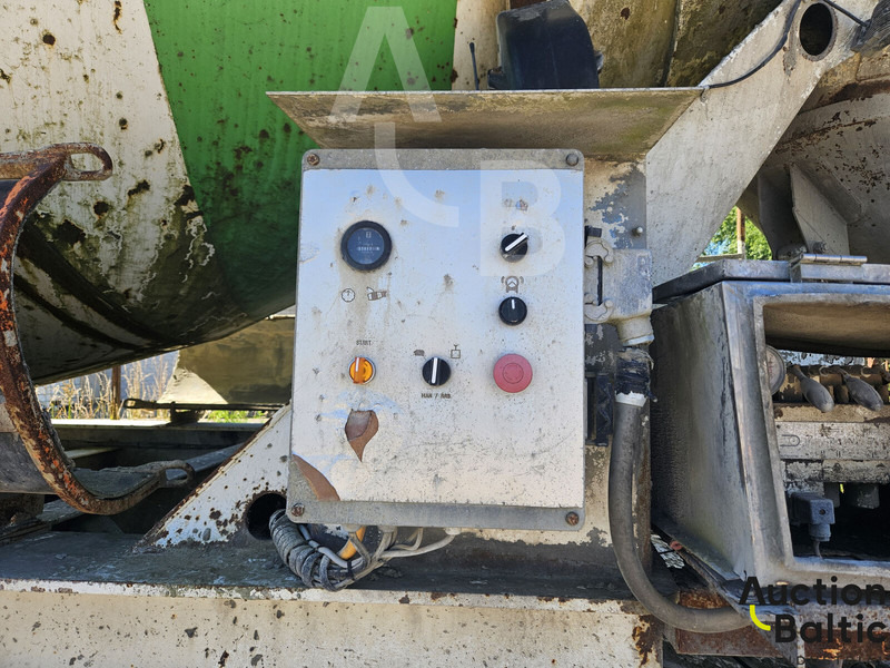 Concrete mixer truck LE CINENA UOPLYST: picture 8