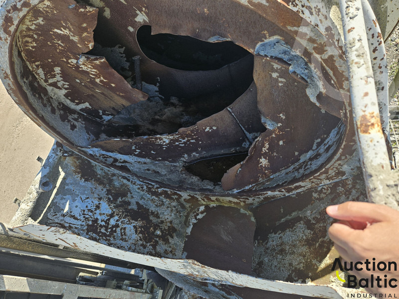 Concrete mixer semi-trailer Lecinena Lecinena D-2346: picture 8