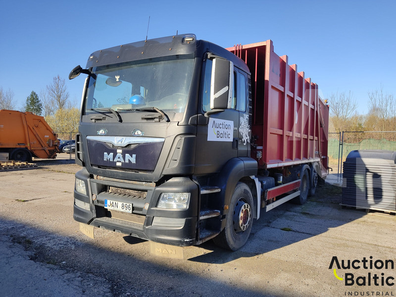 MAN TGS26.320 - Garbage truck: picture 2 MAN TGS26.320 - Garbage truck: picture 2