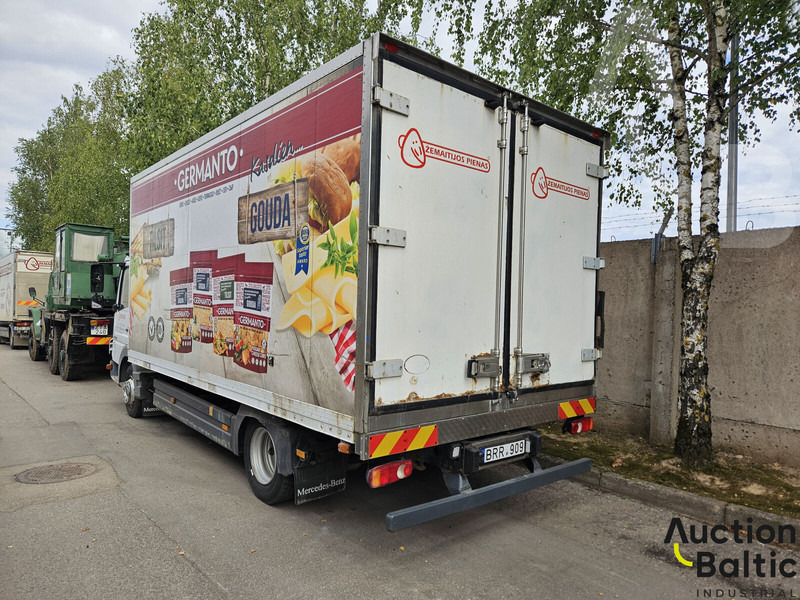 Mercedes-Benz 1018 - Refrigerator truck: picture 3 Mercedes-Benz 1018 - Refrigerator truck: picture 3