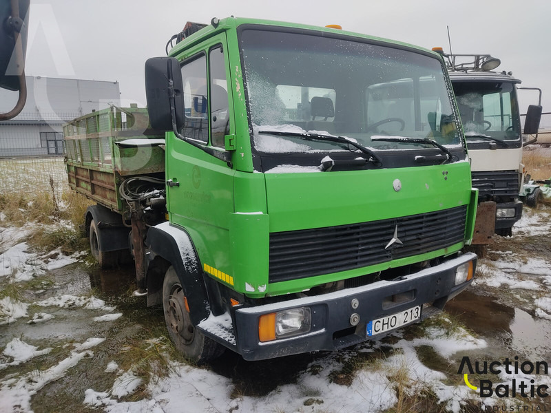 Mercedes-Benz 814 - Tipper, Crane truck: picture 1 Mercedes-Benz 814 - Tipper, Crane truck: picture 1