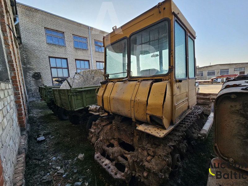 Onbekend DT-75 - Tracked tractor: picture 4 Onbekend DT-75 - Tracked tractor: picture 4