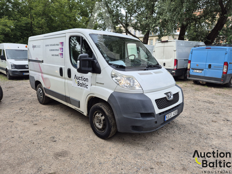 Peugeot Boxer - Small van: picture 2 Peugeot Boxer - Small van: picture 2