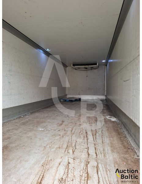 Refrigerator truck Renault Midlum 240.18: picture 12 Refrigerator truck Renault Midlum 240.18: picture 12