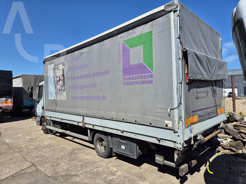 Renault Midlum - Curtainsider truck: picture 4 Renault Midlum - Curtainsider truck: picture 4