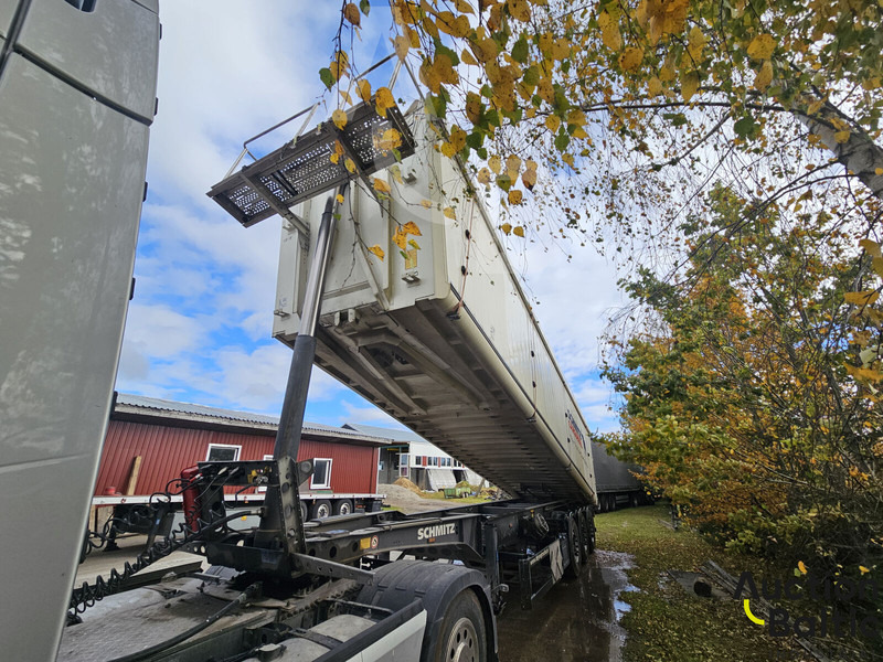 Schmitz Cargobull Gotha SGF*S3 - Curtainsider semi-trailer: picture 4 Schmitz Cargobull Gotha SGF*S3 - Curtainsider semi-trailer: picture 4