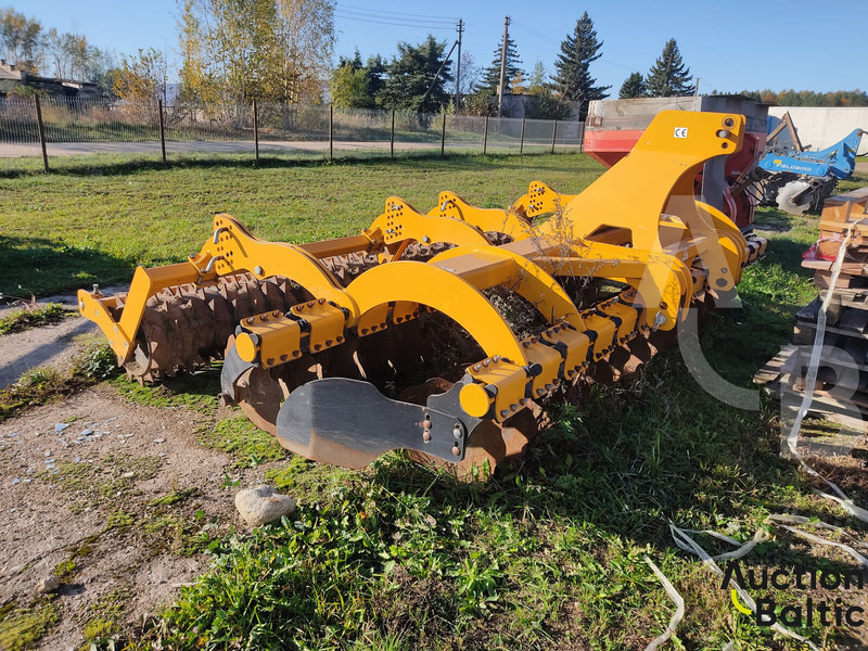 Staltech U35 - Disc harrow: picture 1 Staltech U35 - Disc harrow: picture 1