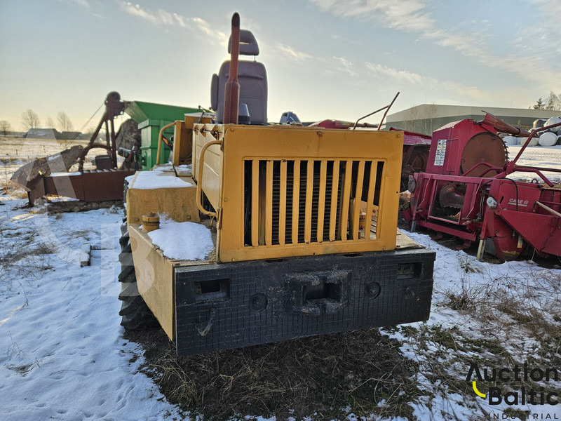 TO-30 - Wheel loader: picture 4 TO-30 - Wheel loader: picture 4