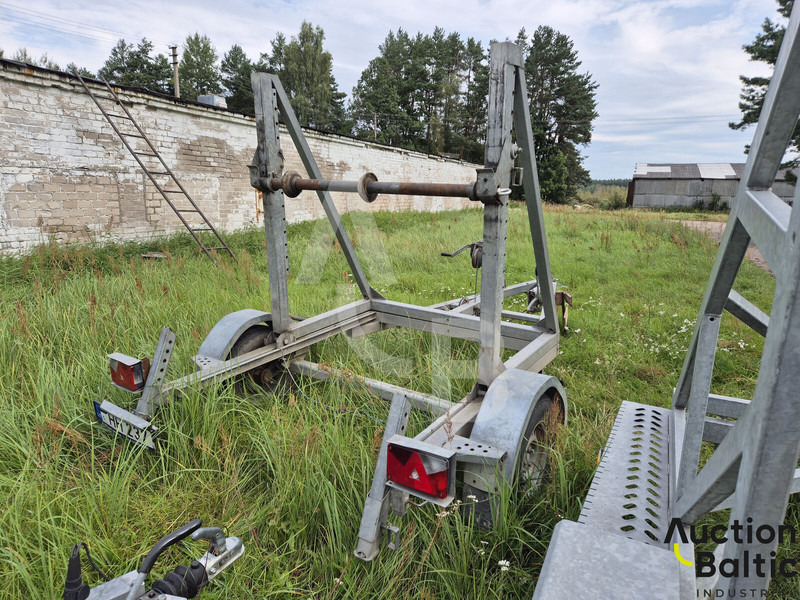 Tiki KP1500-RB - Curtainsider semi-trailer: picture 3 Tiki KP1500-RB - Curtainsider semi-trailer: picture 3