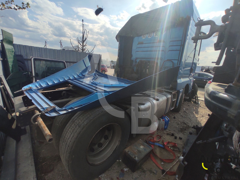 MAN TGX18.480 - Tractor unit: picture 3 MAN TGX18.480 - Tractor unit: picture 3