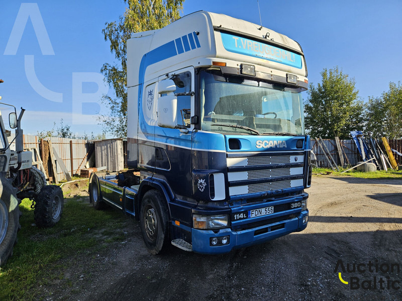 Scania R 114 LA - Tractor unit: picture 2 Scania R 114 LA - Tractor unit: picture 2