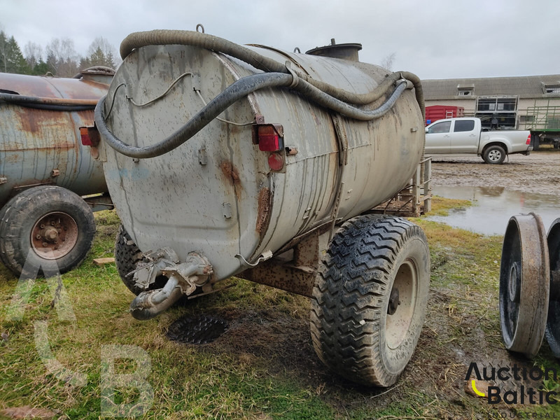 Trailer - tank - Tipper trailer: picture 3 Trailer - tank - Tipper trailer: picture 3