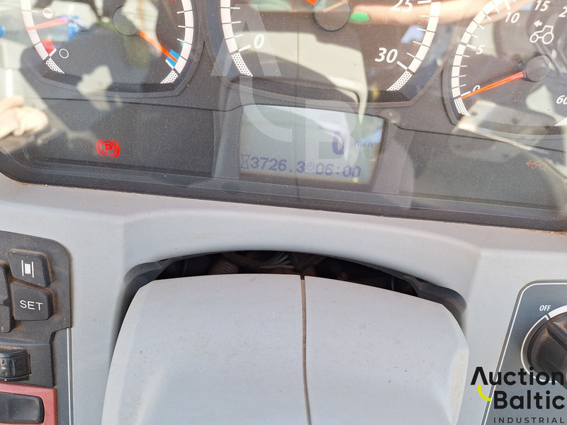 Valtra T 194 A - Farm tractor: picture 5 Valtra T 194 A - Farm tractor: picture 5