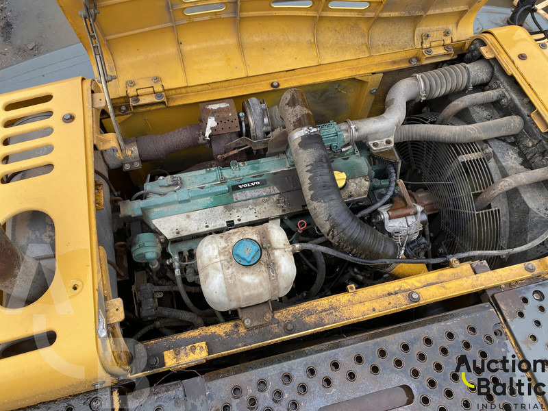 Crawler excavator Volvo EC 290 C L: picture 8