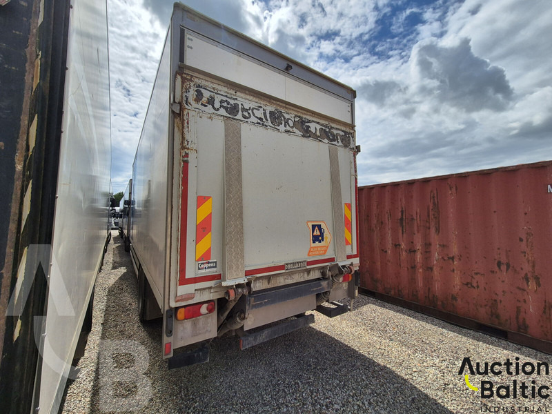 Volvo FL240 - Box truck: picture 2 Volvo FL240 - Box truck: picture 2
