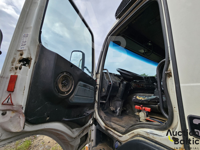 Volvo FM12 - Tipper: picture 5 Volvo FM12 - Tipper: picture 5