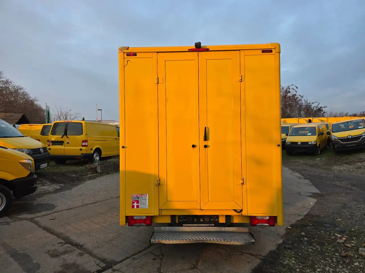 Iveco Daily/ Regalsystem/Luftfeder/1. Hand - Box van: picture 5 Iveco Daily/ Regalsystem/Luftfeder/1. Hand - Box van: picture 5