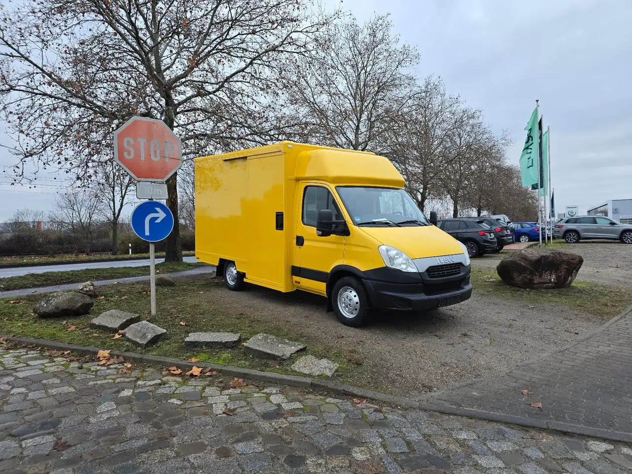 Iveco Daily/ Regalsystem/Luftfeder/KURZ/1. Hand - Box van: picture 1 Iveco Daily/ Regalsystem/Luftfeder/KURZ/1. Hand - Box van: picture 1