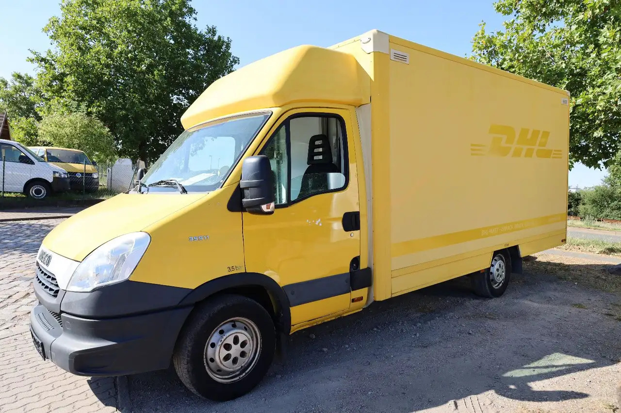 Iveco IS35SI2AA Daily/ Regalsystem/Luftfeder/1. Hand/ - Box van: picture 2 Iveco IS35SI2AA Daily/ Regalsystem/Luftfeder/1. Hand/ - Box van: picture 2