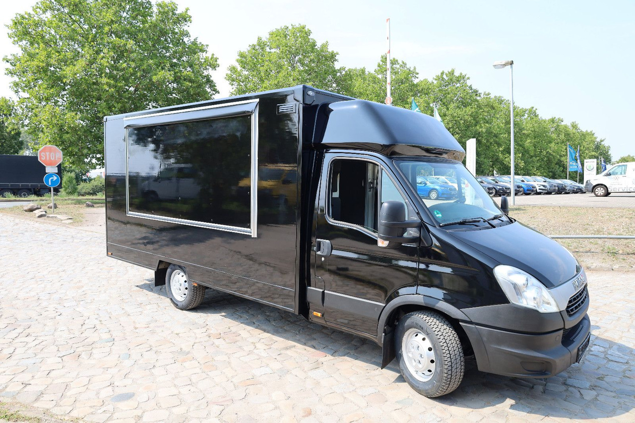 Iveco IS35SI2AA/ FOODTRUCK/Daily/EU5/1. Hand - Box van: picture 3 Iveco IS35SI2AA/ FOODTRUCK/Daily/EU5/1. Hand - Box van: picture 3
