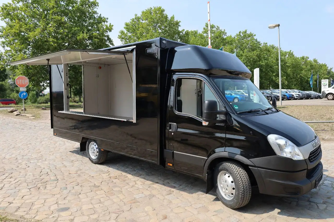 Iveco IS35SI2AA/ FOODTRUCK/Daily/EU5/1. Hand - Vending truck: picture 1 Iveco IS35SI2AA/ FOODTRUCK/Daily/EU5/1. Hand - Vending truck: picture 1