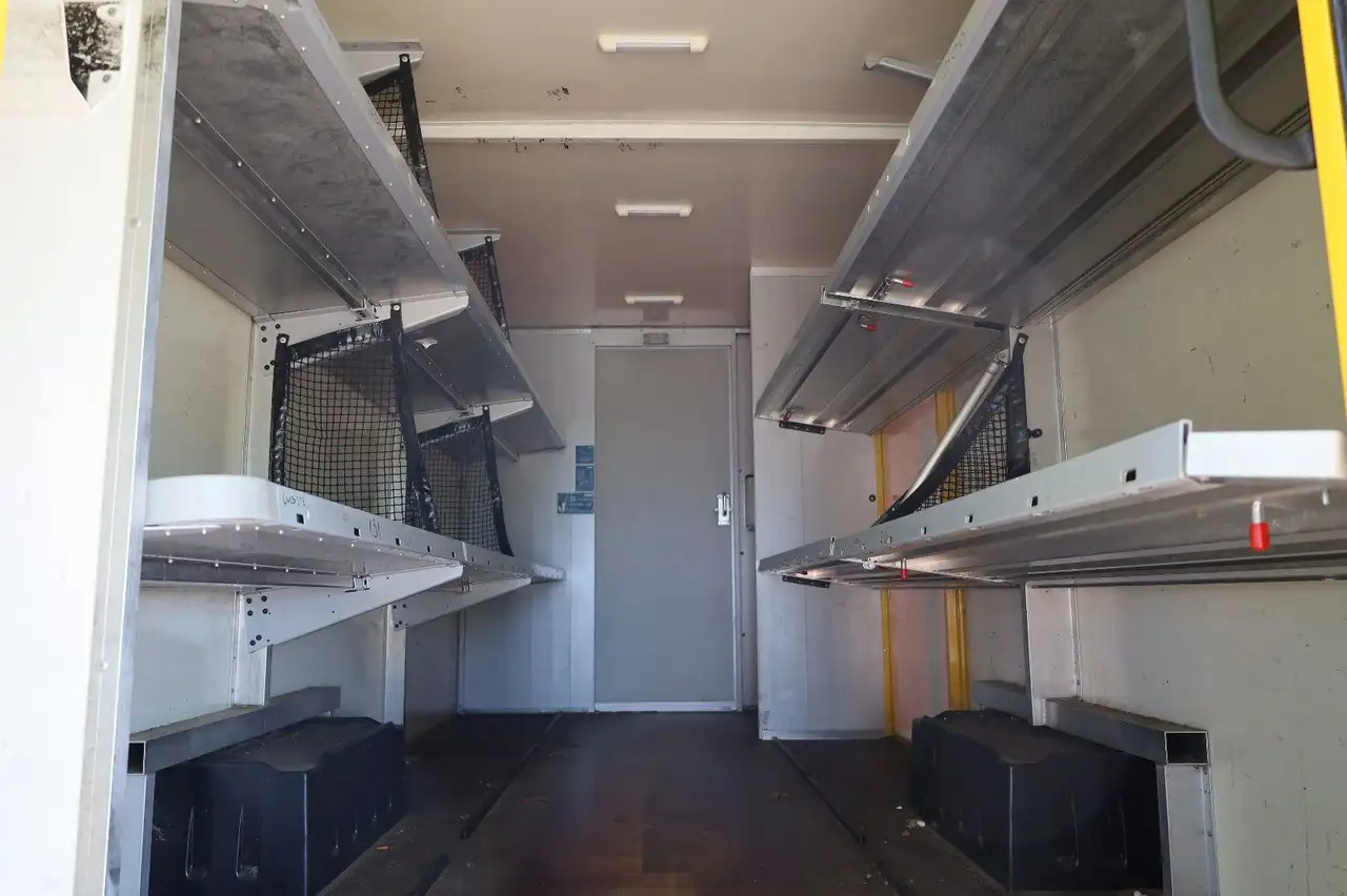 Box van Mercedes-Benz Sprinter/Koffer/Regalsystem/ EU5/ 1. Hand: picture 18 Box van Mercedes-Benz Sprinter/Koffer/Regalsystem/ EU5/ 1. Hand: picture 18