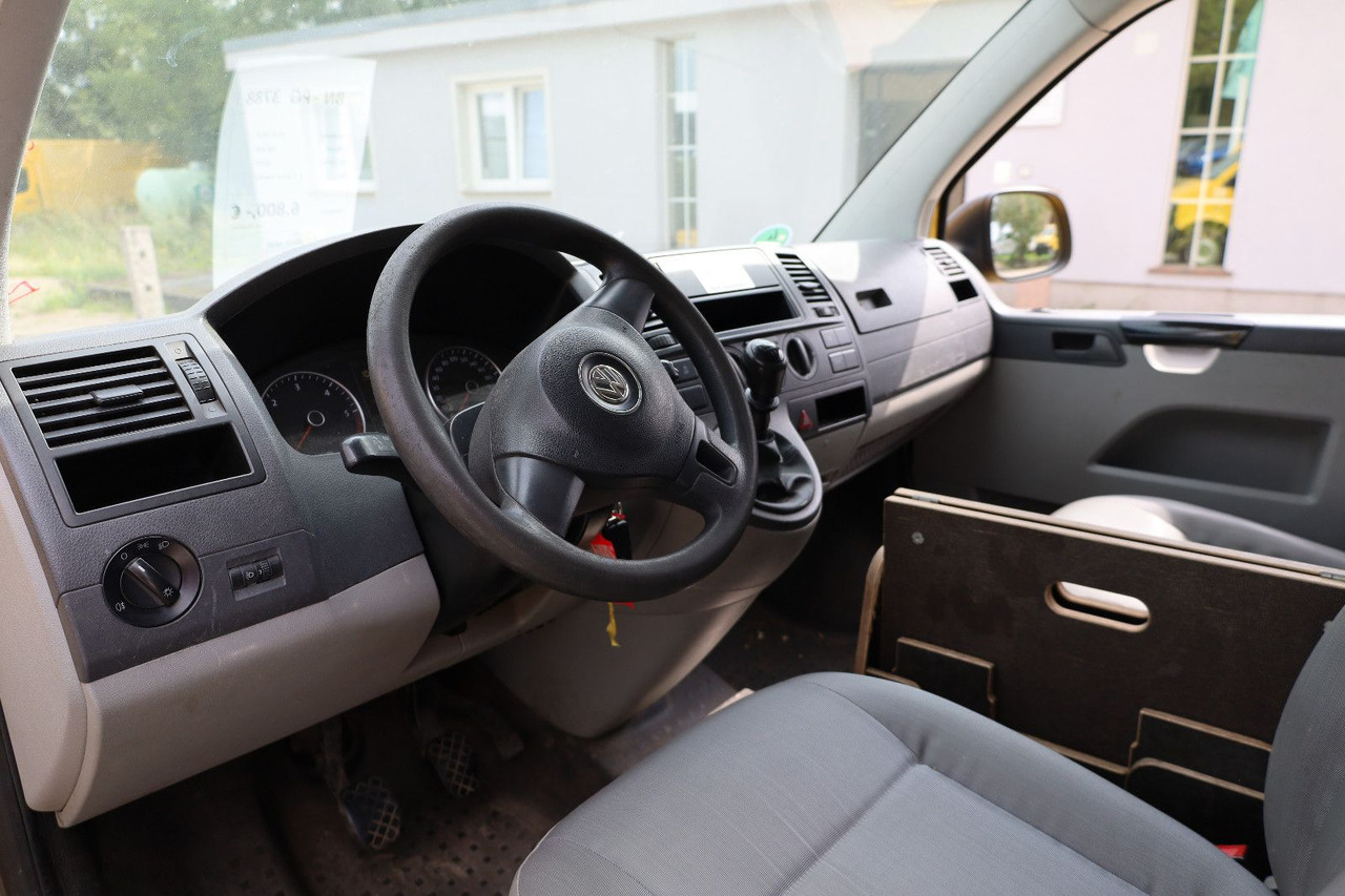 Small van Volkswagen T5 Transporter/ 2.0 TDI/EU5/1.Hand: picture 9