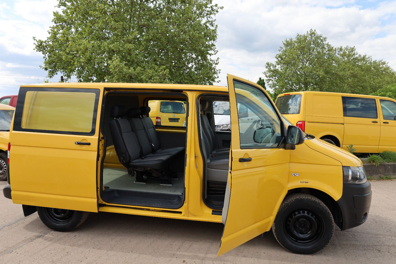 Volkswagen T5 Transporter Kasten-Kombi 2.0 TDI/EU5/5-Sitze - Passenger van: picture 1 Volkswagen T5 Transporter Kasten-Kombi 2.0 TDI/EU5/5-Sitze - Passenger van: picture 1