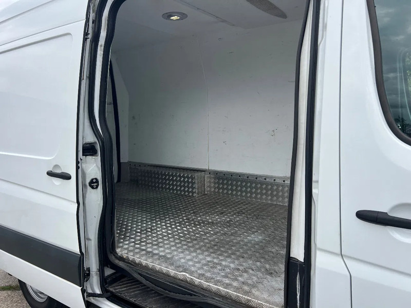 Leasing of Mercedes-Benz Sprinter 319 LAMBERET-KERSTNER Fridge/**319 V6 Euro6** Mercedes-Benz Sprinter 319 LAMBERET-KERSTNER Fridge/**319 V6 Euro6**: picture 10