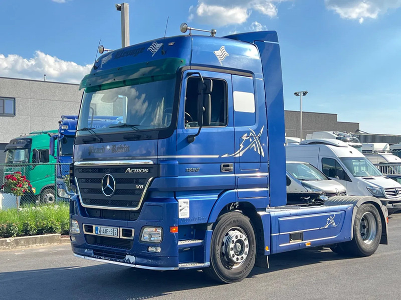 Mercedes-Benz Actros 1850 V8***Euro3**MEGA SPACE 1850 TOP CONDITION** - Tractor unit: picture 1 Mercedes-Benz Actros 1850 V8***Euro3**MEGA SPACE 1850 TOP CONDITION** - Tractor unit: picture 1