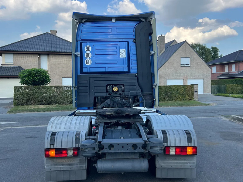 Mercedes-Benz Actros 1850 V8***Euro3**MEGA SPACE 1850 TOP CONDITION** - Tractor unit: picture 5 Mercedes-Benz Actros 1850 V8***Euro3**MEGA SPACE 1850 TOP CONDITION** - Tractor unit: picture 5