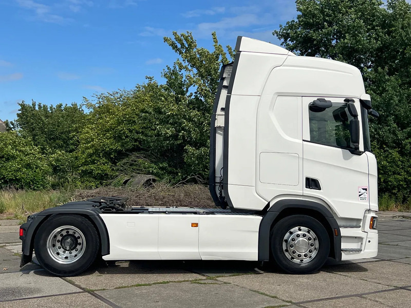 Scania R450 NGS Full Air susp X6***03.2020***R450 Retarder***Alcoa wheels - Tractor unit: picture 4 Scania R450 NGS Full Air susp X6***03.2020***R450 Retarder***Alcoa wheels - Tractor unit: picture 4
