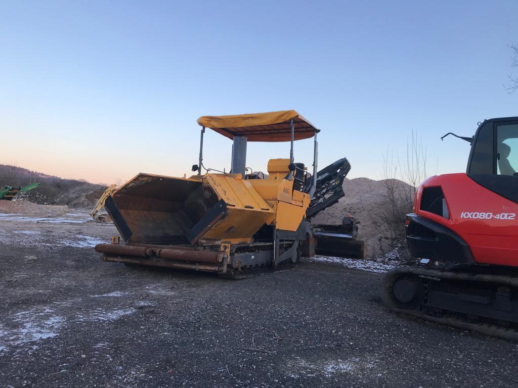 ABG TITAN 325 and runs and runs - Asphalt paver: picture 1 ABG TITAN 325 and runs and runs - Asphalt paver: picture 1