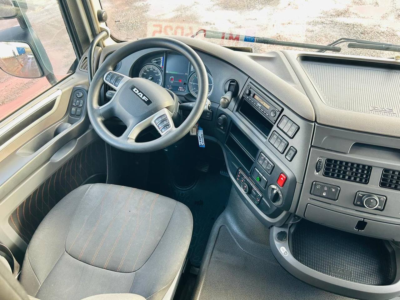 Leasing of  DAF XF 480 FAN LowDeck 6x2 Jumbo Inklusive Anhänger DAF XF 480 FAN LowDeck 6x2 Jumbo Inklusive Anhänger: picture 11