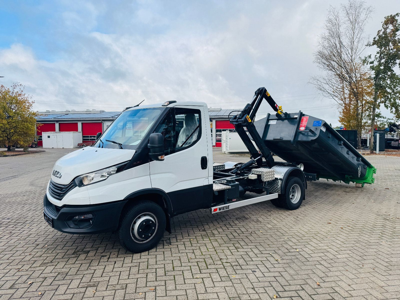 Hook lift truck Iveco Daily 70C18H Hyva Abrollkipper: picture 9
