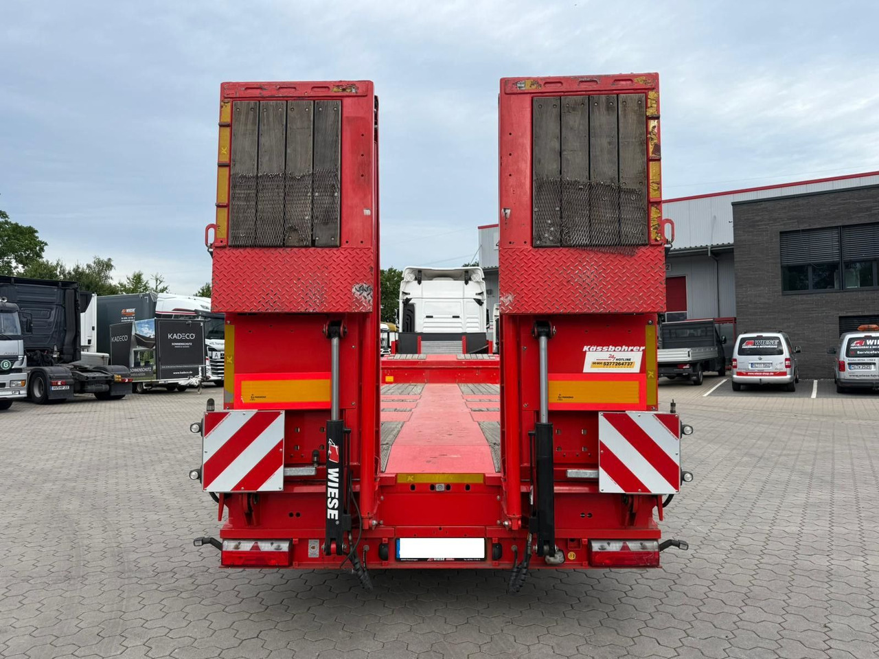 Kässbohrer K.SLS ECO Tieflader mit hydraulischen Rampen - Low loader semi-trailer: picture 5 Kässbohrer K.SLS ECO Tieflader mit hydraulischen Rampen - Low loader semi-trailer: picture 5