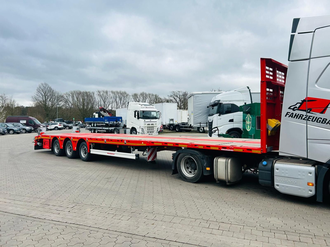 Kässbohrer SPS Mega Schwerlast Plattform - Dropside/ Flatbed semi-trailer: picture 3 Kässbohrer SPS Mega Schwerlast Plattform - Dropside/ Flatbed semi-trailer: picture 3