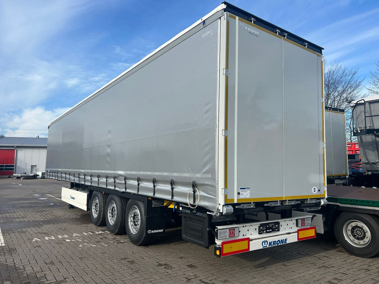 Krone SDP 27 - Schiebeplanen-Auflieger - Curtainsider semi-trailer: picture 2 Krone SDP 27 - Schiebeplanen-Auflieger - Curtainsider semi-trailer: picture 2