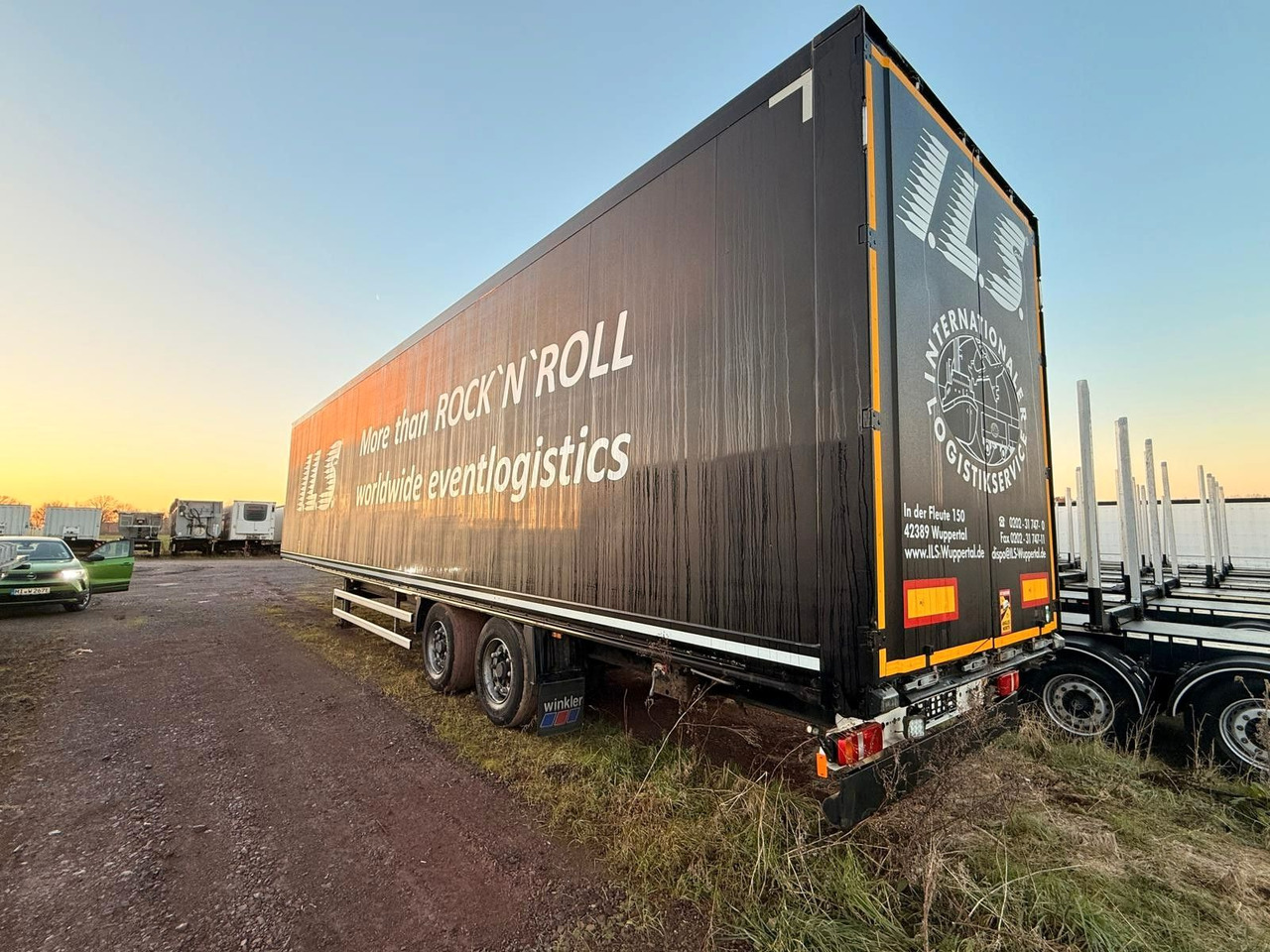Krone SZ - Mega Koffer mit Rampenhalterung - Closed box semi-trailer: picture 3 Krone SZ - Mega Koffer mit Rampenhalterung - Closed box semi-trailer: picture 3